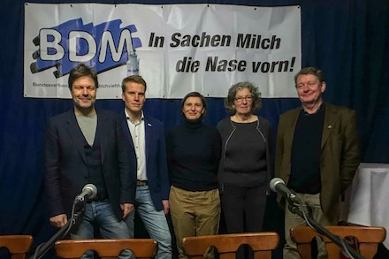 SH_Podiumsga__ste_Milchbauerntag_SH_2018_Kleensang.jpg